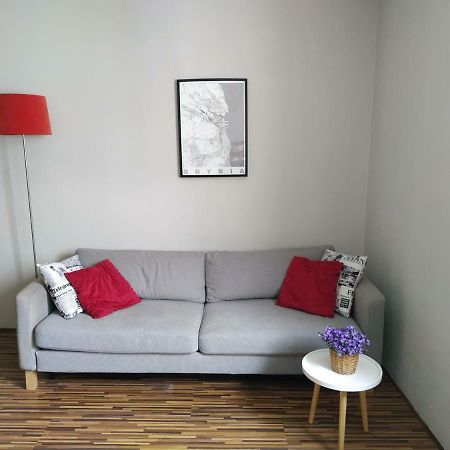Apartament Swietojanska 139 グディニャ エクステリア 写真