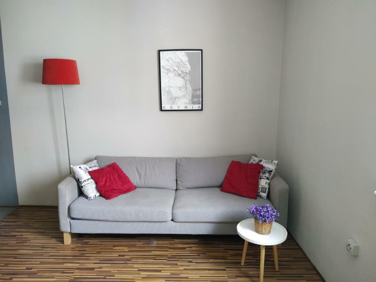 Apartament Swietojanska 139 グディニャ エクステリア 写真